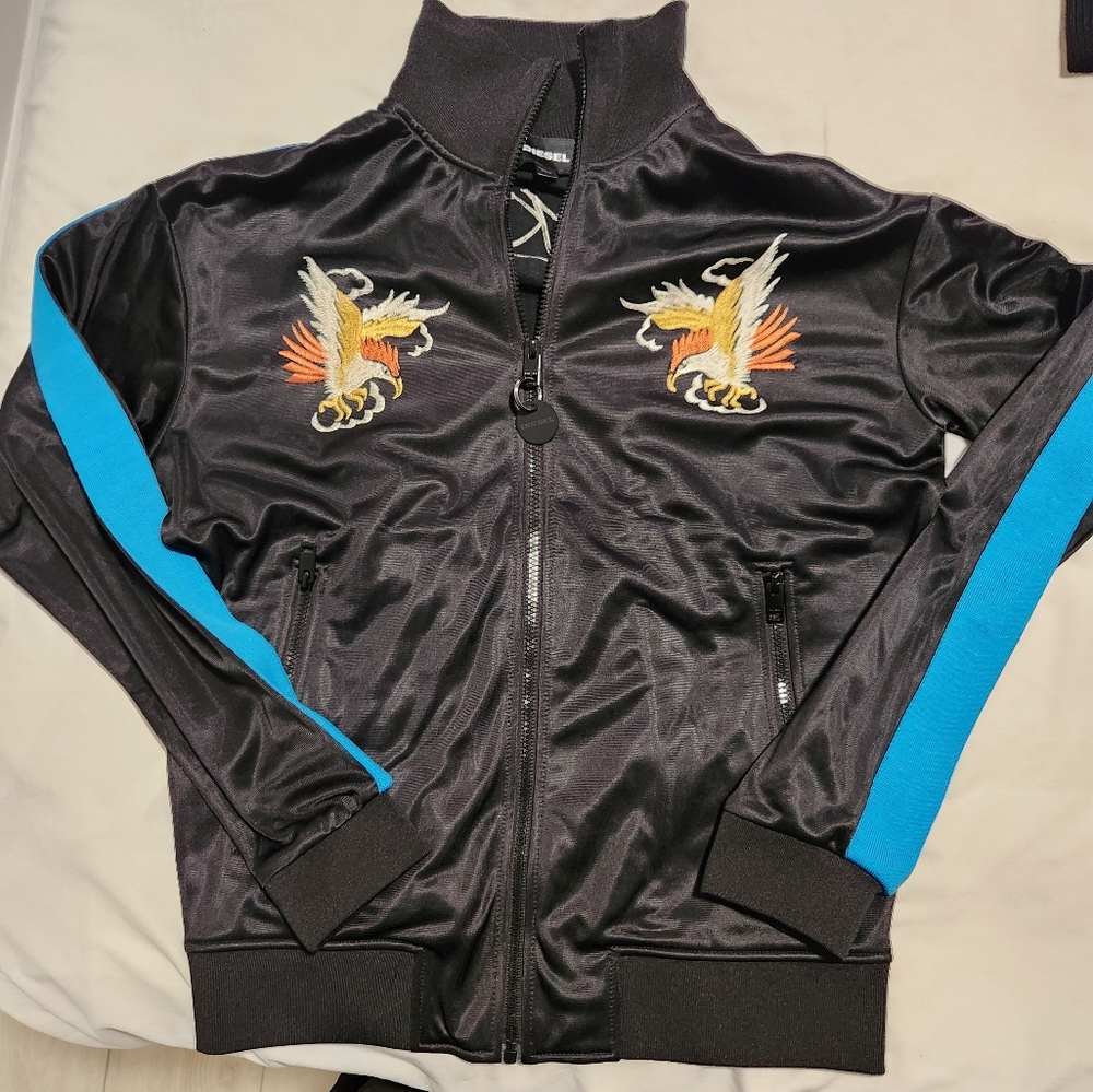 Diesel warm up track suit in almost new condition, size M